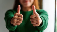 Warum es manchen Menschen schwerfällt, Komplimente zu glauben: Psychologen erklären